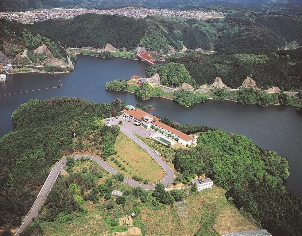 Shorenji Lake Hotel Nabari Exterior foto